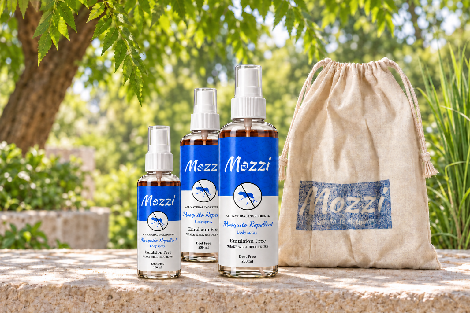 Family Pack with one 100 ml and two 250 ml MOZZI bottles